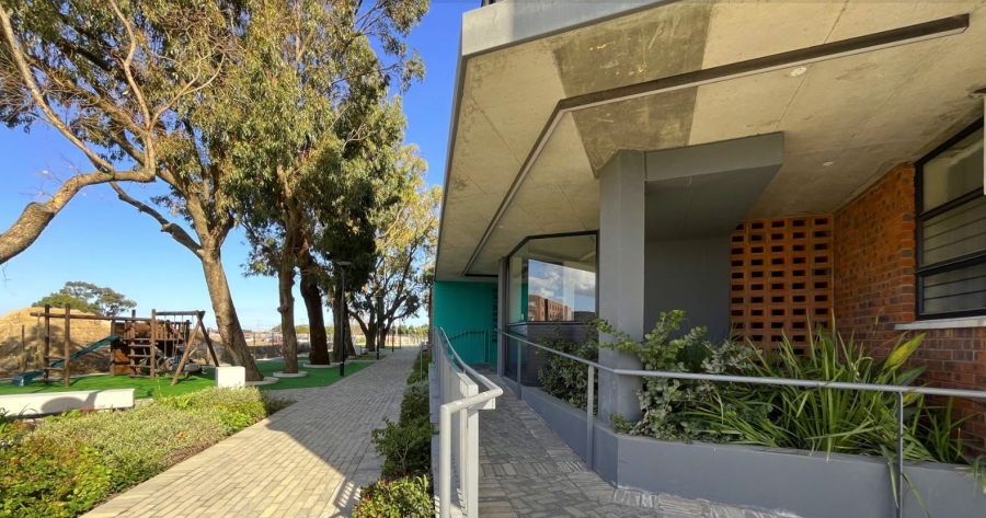 2 Bedroom Property for Sale in Pinelands Western Cape